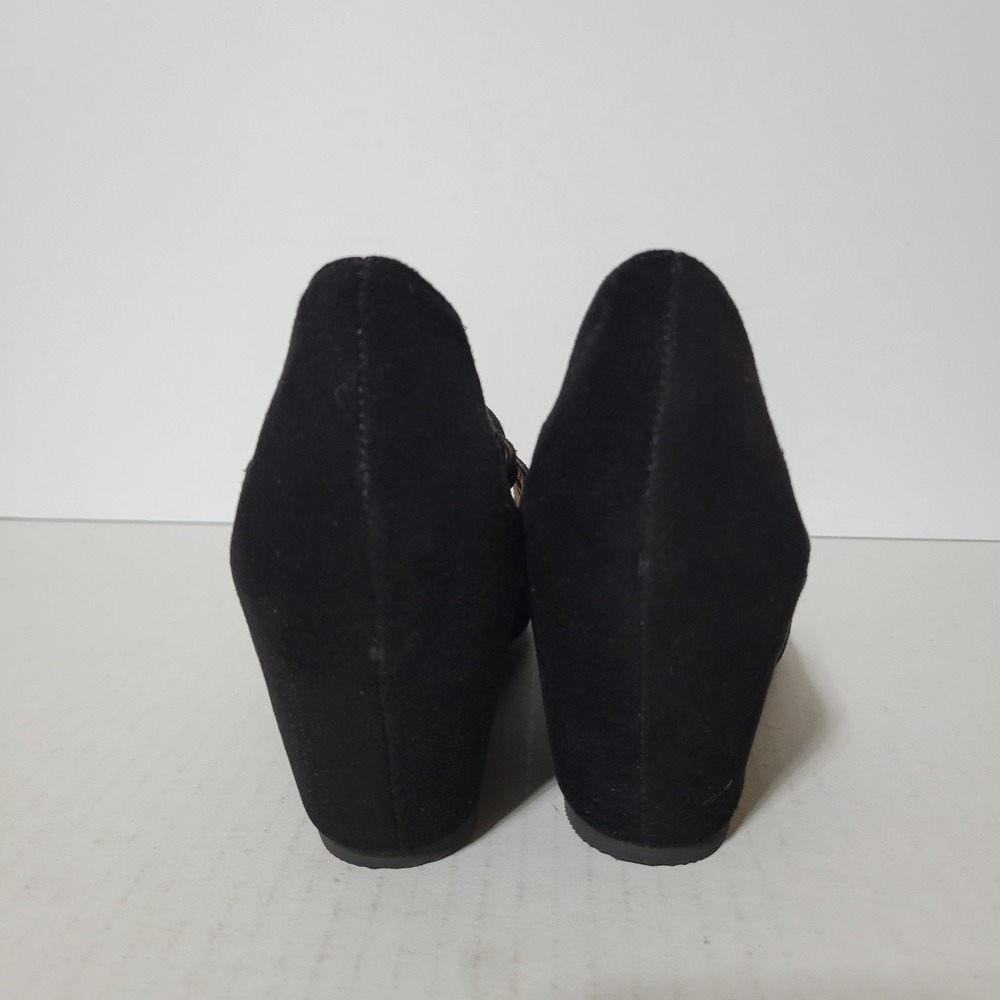 Jeffrey Campbell Edna Black Suede Cut Out Wedge Pumps Size 9M - Picture 6 of 8